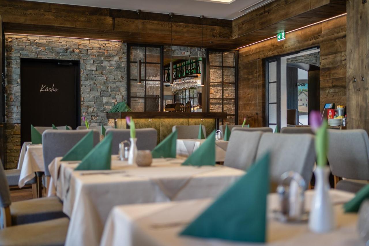 Brueckenwirt Hotel Hallein Ngoại thất bức ảnh
