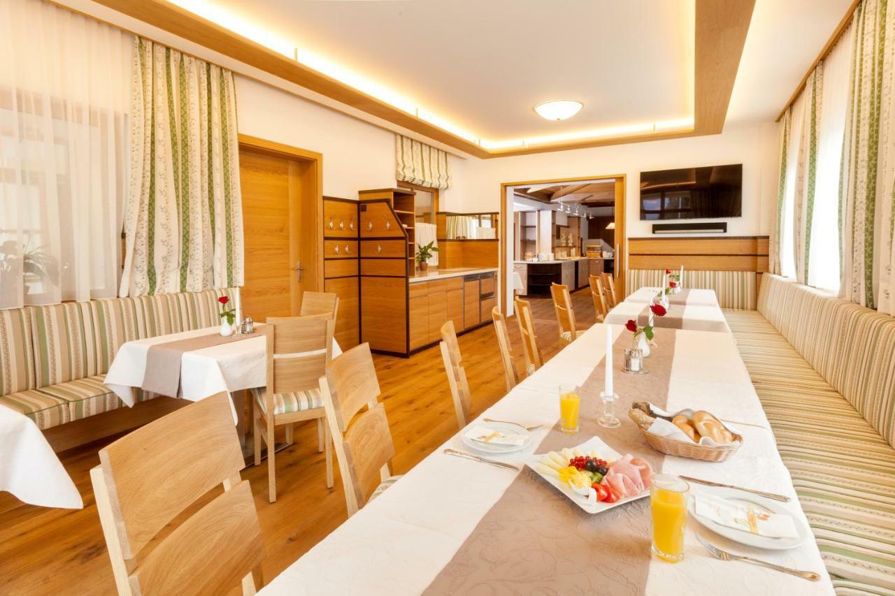 Brueckenwirt Hotel Hallein Ngoại thất bức ảnh