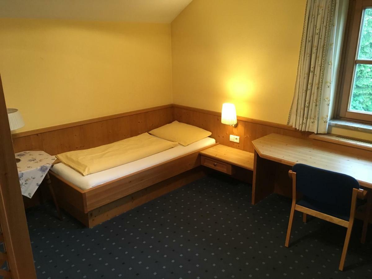 Brueckenwirt Hotel Hallein Ngoại thất bức ảnh