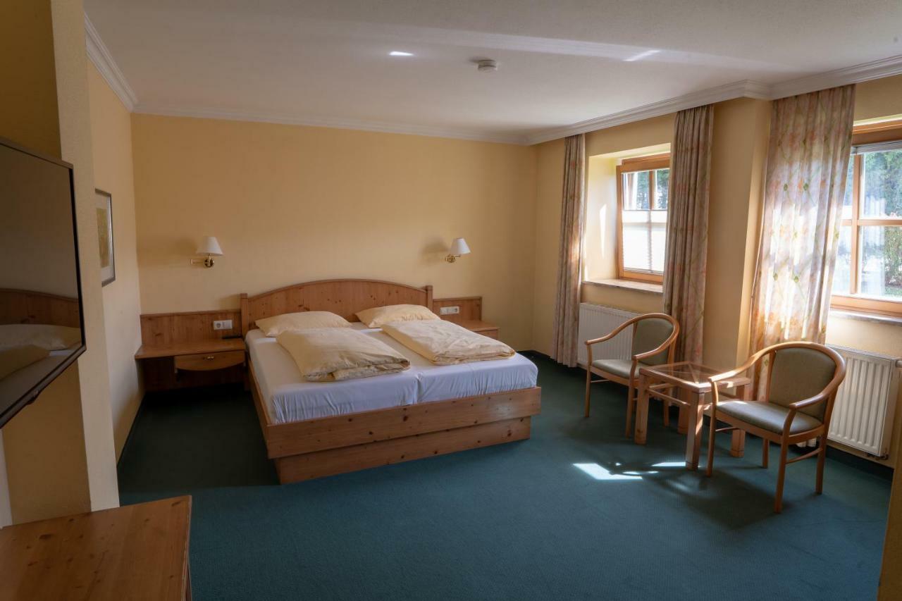 Brueckenwirt Hotel Hallein Ngoại thất bức ảnh